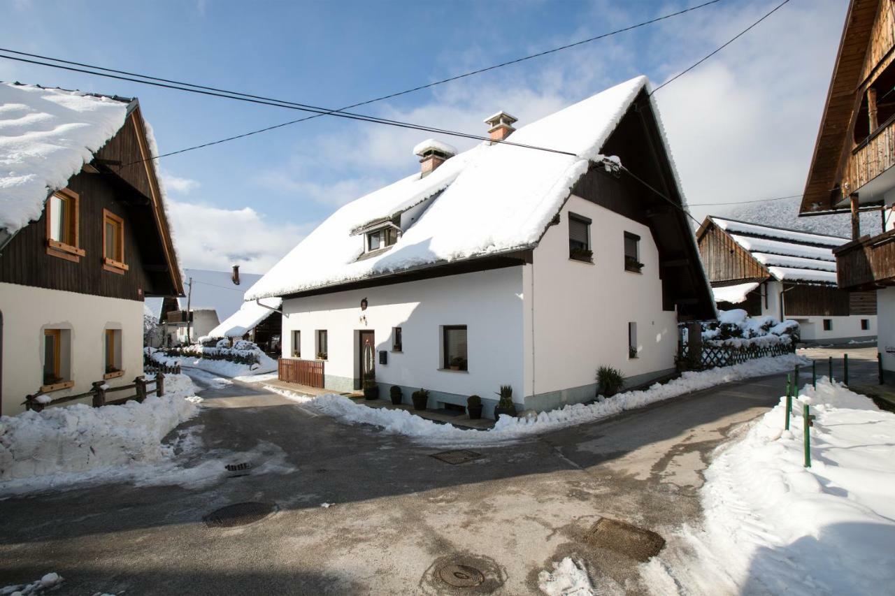 Apartments And Rooms Razen Bohinj Luaran gambar