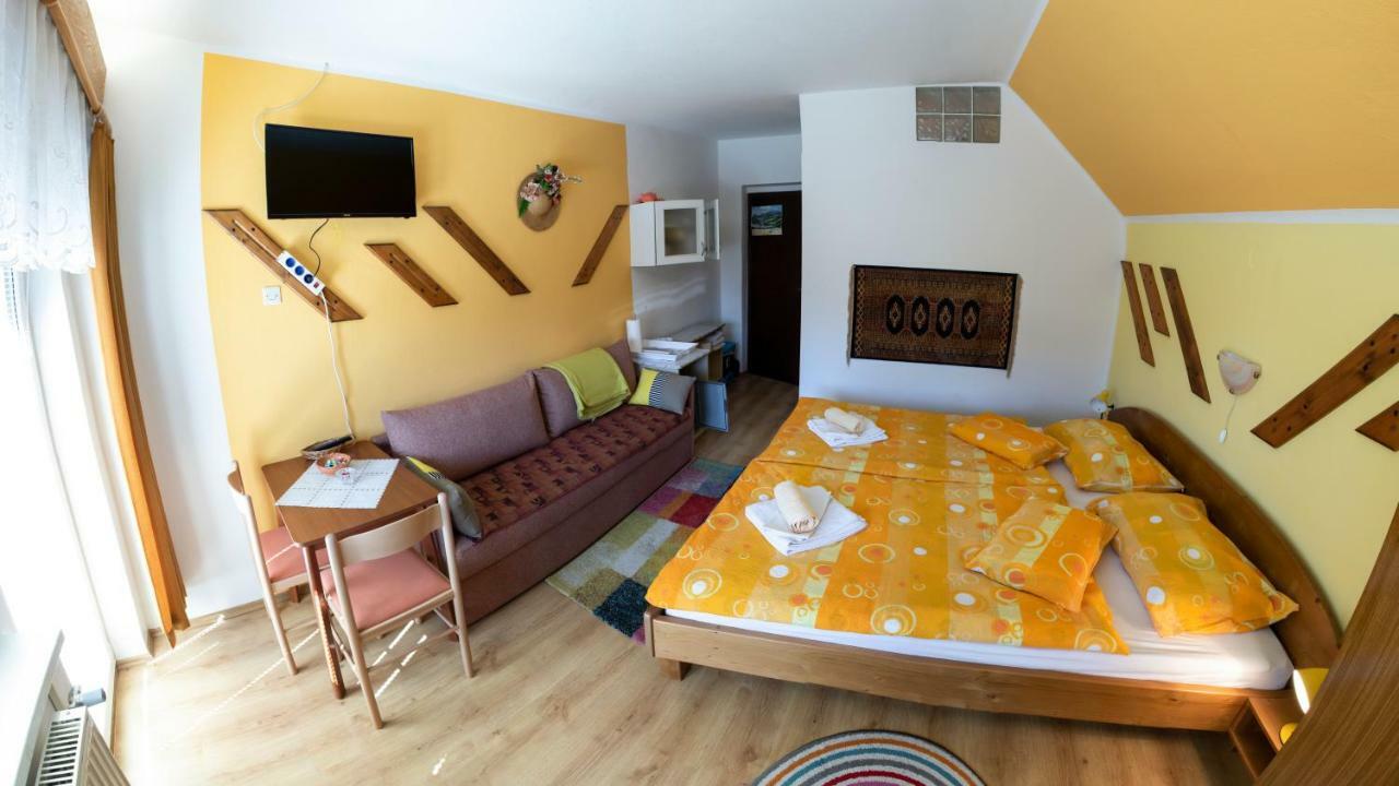 Apartments And Rooms Razen Bohinj Luaran gambar